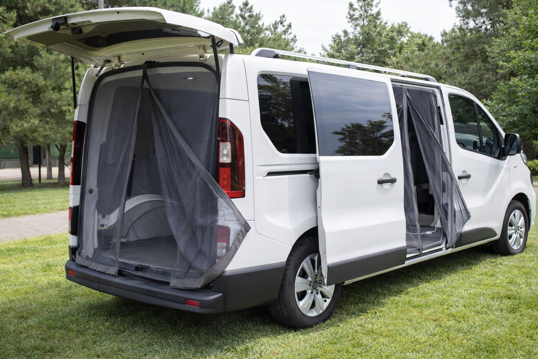 Renault Trafic Moskitonetz Heckklappe mit Magnetbefestigung